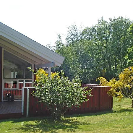 6 Person In Hadsund *